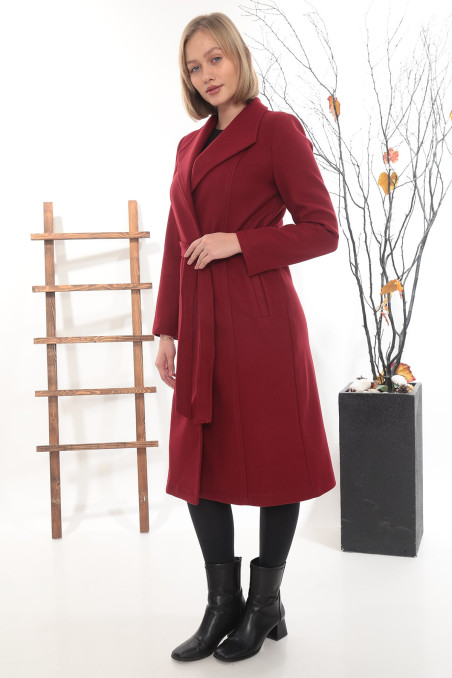 Mendil Yakalı Uzun Kaşe Kaban – Kuşaklı, Şık Kırmızı